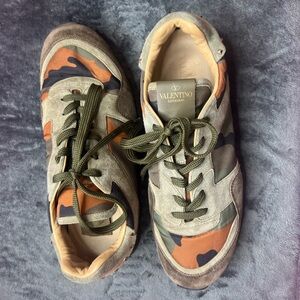 Valentino Garavani Trainer Rockrunner Stud Camouflage Sneakers Size 44/US12/29.3